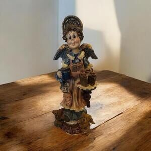 Boyds Bears Folkstone, Auntie Cocoa M. Maximus  The Chocolate Angel 28242